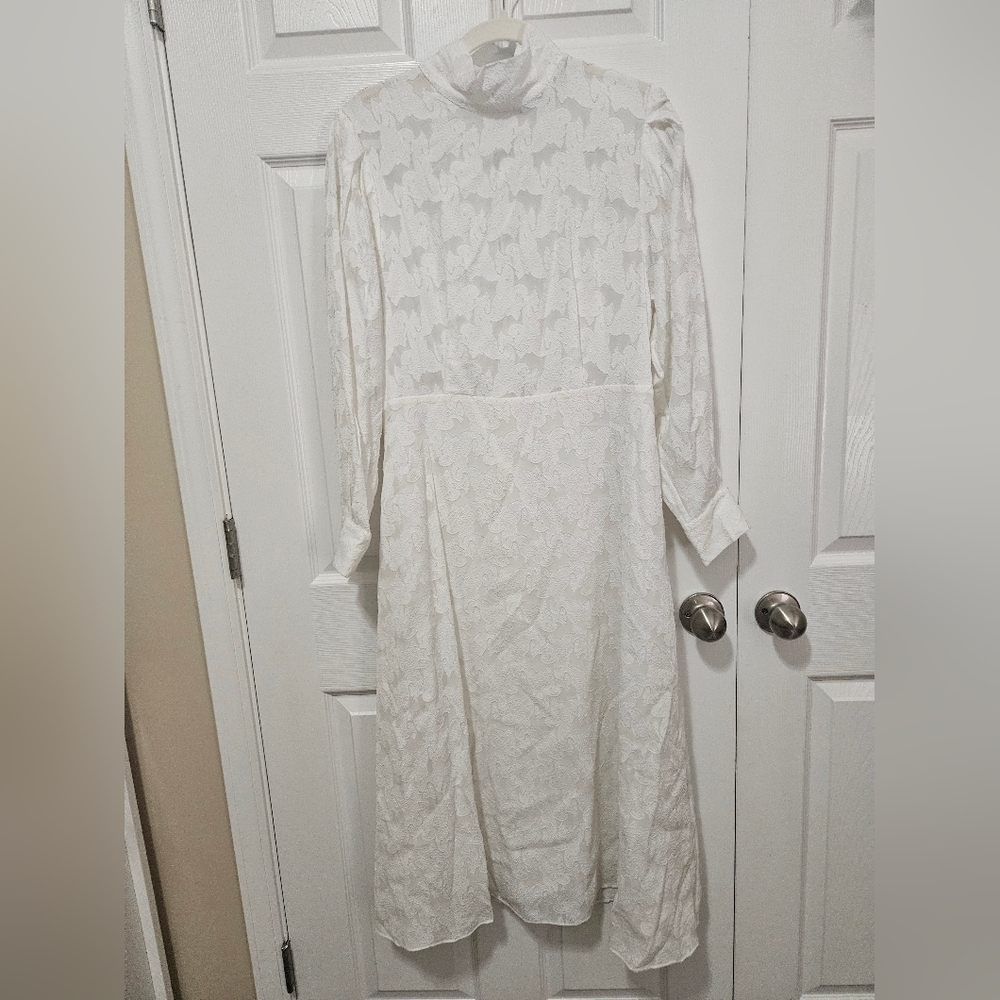 & Other Stories White Jacquard Dress 10 - Picture 3 of 9
